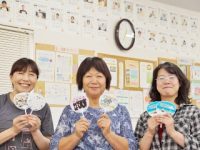 ミニうちわで暑中見舞い